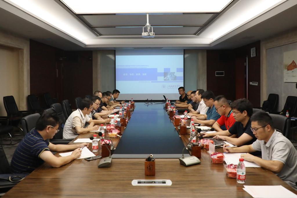 江西省铁路大数据技术开发与应用工程研究中心举行技术交流会 聚焦创新技术服务，赋能智慧铁路建设